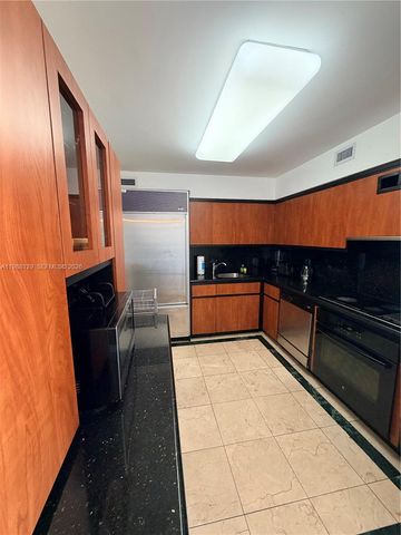 5161 Collins Ave 1506, Miami Beach, FL 33140