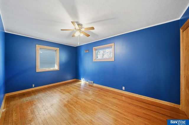 665 Sumner Street, Lincoln, NE 68502