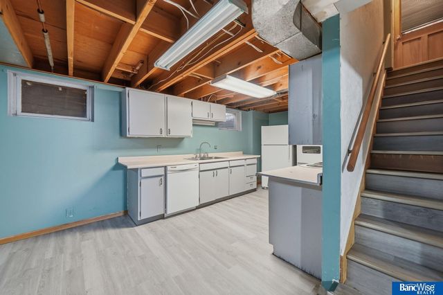 665 Sumner Street, Lincoln, NE 68502