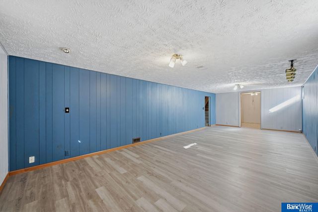 665 Sumner Street, Lincoln, NE 68502