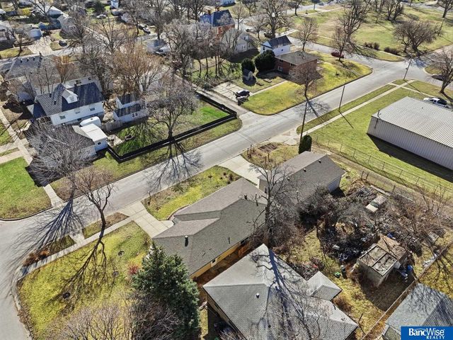 665 Sumner Street, Lincoln, NE 68502