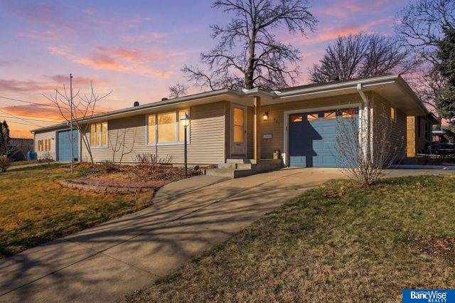 665 Sumner Street, Lincoln, NE 68502