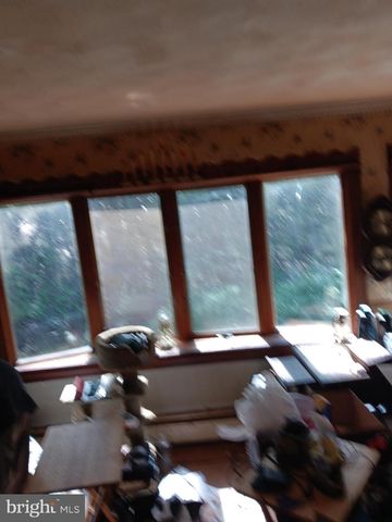895 LEWISBERRY RD, Lewisberry, PA 17339