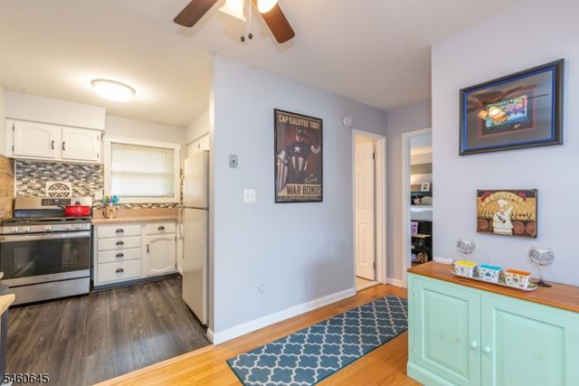 6 Colonial Dr E, Little Falls Twp., NJ 07424