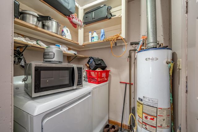 1432 S Meridian Ave, Wichita, KS 67213