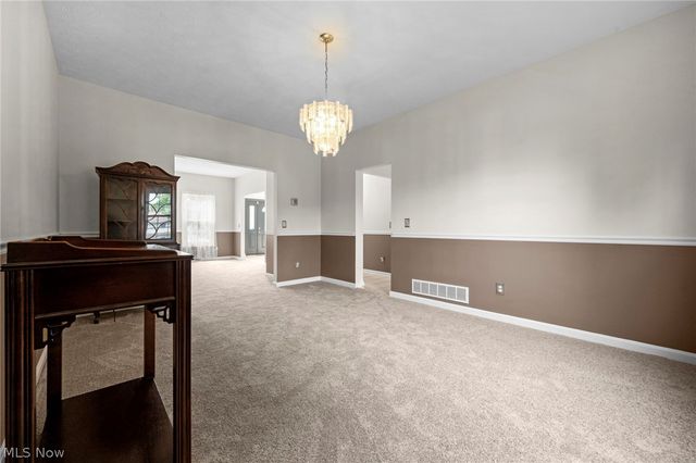 17118 Woodlawn Court, Strongsville, OH 44149