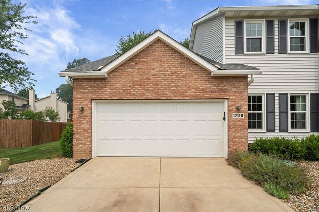 17118 Woodlawn Court, Strongsville, OH 44149