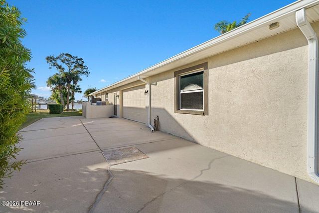 2660 Sunset Drive, New Smyrna Beach, FL 32169