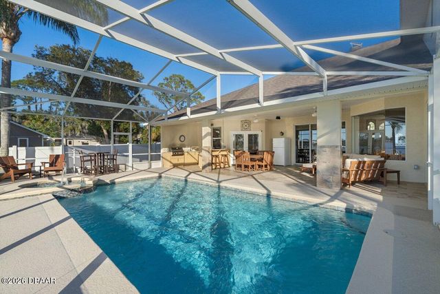 2660 Sunset Drive, New Smyrna Beach, FL 32169