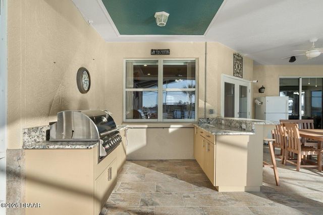 2660 Sunset Drive, New Smyrna Beach, FL 32169