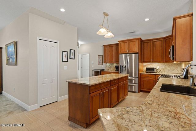 2660 Sunset Drive, New Smyrna Beach, FL 32169