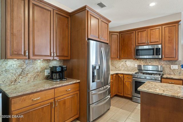 2660 Sunset Drive, New Smyrna Beach, FL 32169