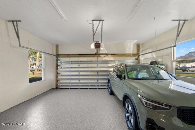 2660 Sunset Drive, New Smyrna Beach, FL 32169