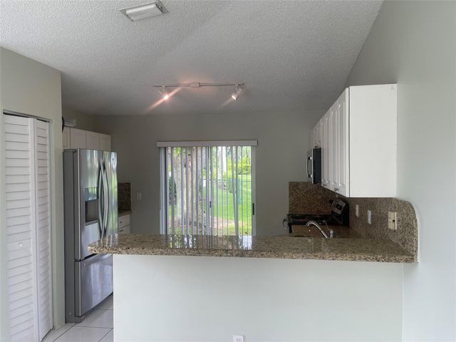 1810 SW 114th Terrace, Miramar, FL 33025