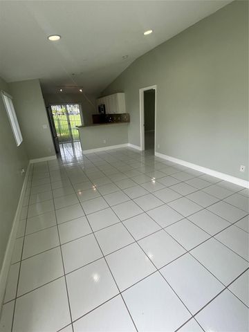 1810 SW 114th Terrace, Miramar, FL 33025