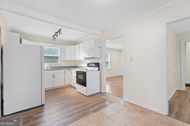 802 Bridge Avenue, Forest Park, GA 30297