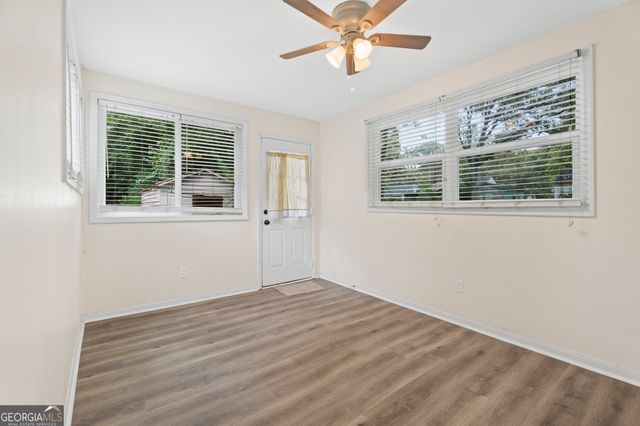 802 Bridge Avenue, Forest Park, GA 30297