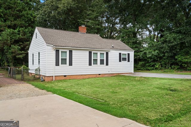 802 Bridge Avenue, Forest Park, GA 30297