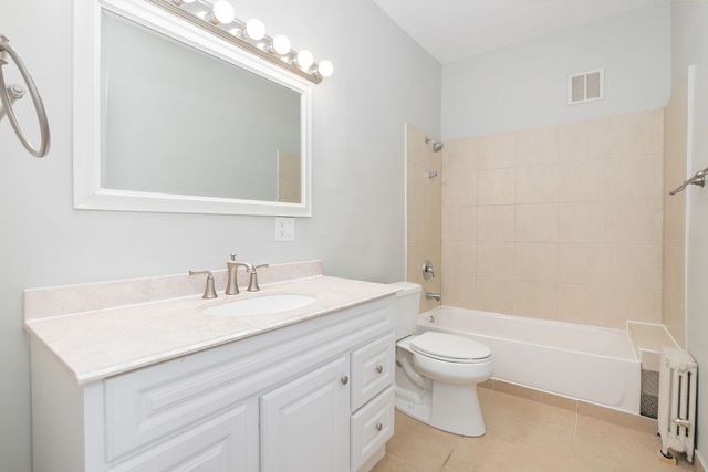 533 W Melrose Street 3F, Chicago, IL 60657