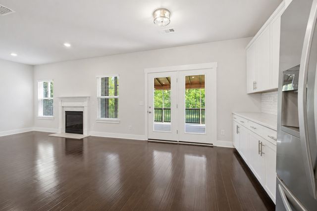 531 Fall Creek Cir, Goodlettsville, TN 37072