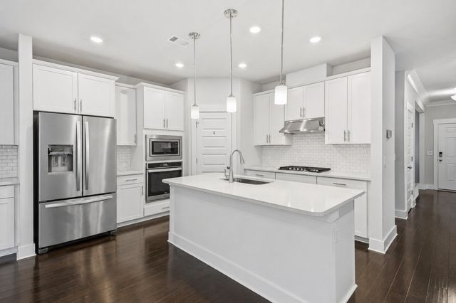 531 Fall Creek Cir, Goodlettsville, TN 37072