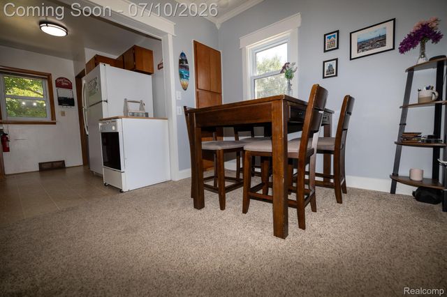 131 Starr Avenue, Waterford Charter Township, MI 48328