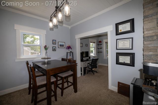 131 Starr Avenue, Waterford Charter Township, MI 48328