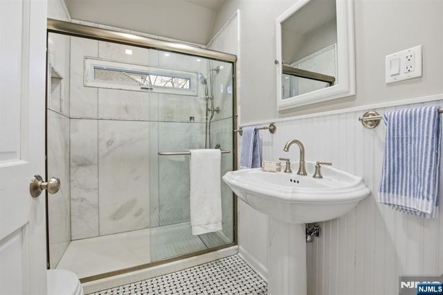 239 Hillside Avenue, Nutley, NJ 07110