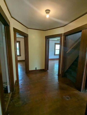 1205 E Ganson Street, Jackson, MI 49201