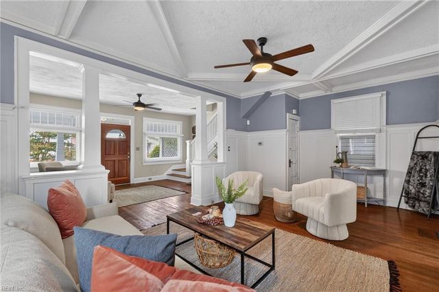 3706 Colonial AVE, Norfolk, VA 23508