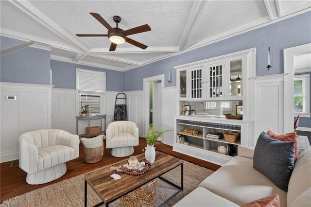3706 Colonial AVE, Norfolk, VA 23508