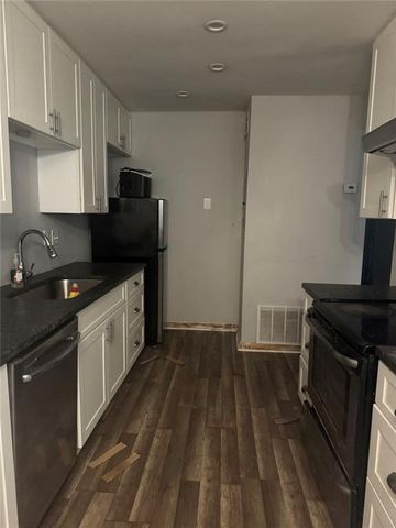 2401 Huntingdon Chase, Atlanta, GA 30350