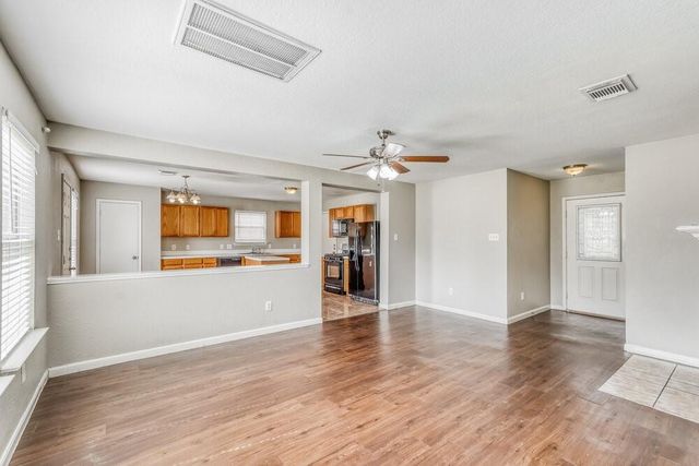 8010 Suffield Glen Lane, Humble, TX 77338