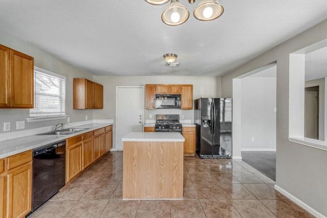 8010 Suffield Glen Lane, Humble, TX 77338