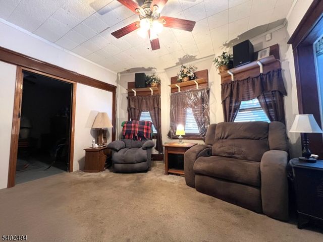 48 W Dewey Ave, Wharton Boro, NJ 07885