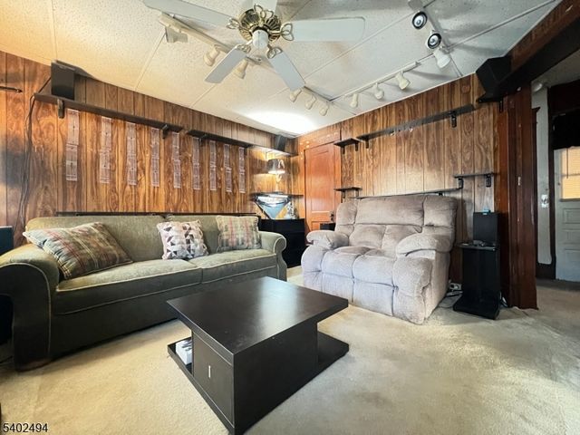 48 W Dewey Ave, Wharton Boro, NJ 07885