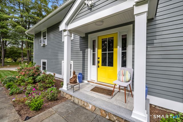 25 Arrowhead Road, Wilton, CT 06897