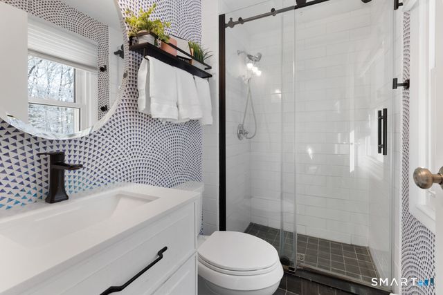 25 Arrowhead Road, Wilton, CT 06897