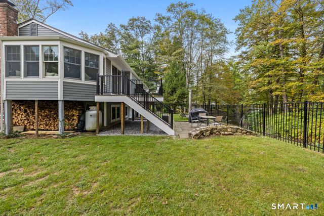 25 Arrowhead Road, Wilton, CT 06897