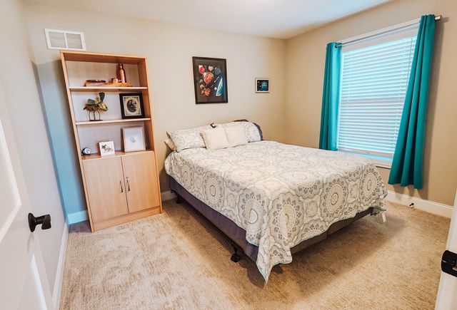 2030 Peace Parkway Court, Schererville, IN 46375