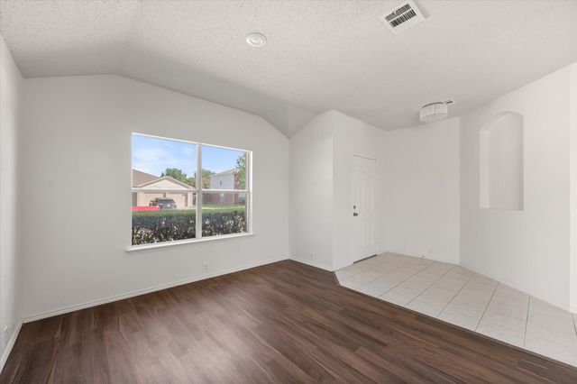 1406 Anglican Drive, Arlington, TX 76002