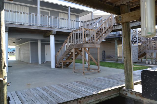 104 Constantin Dr, Port Fourchon, LA 70357