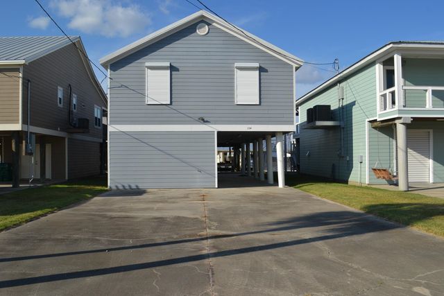 104 Constantin Dr, Port Fourchon, LA 70357