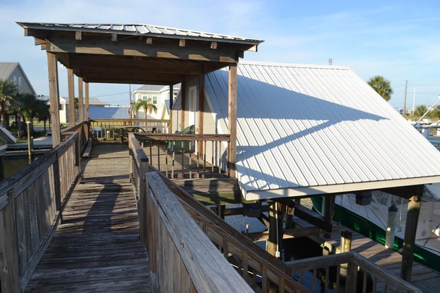 104 Constantin Dr, Port Fourchon, LA 70357