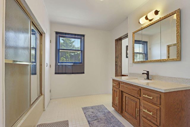 11835 218th AVENUE, Bristol, WI 53104