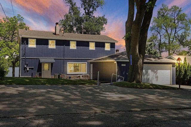 11835 218th AVENUE, Bristol, WI 53104