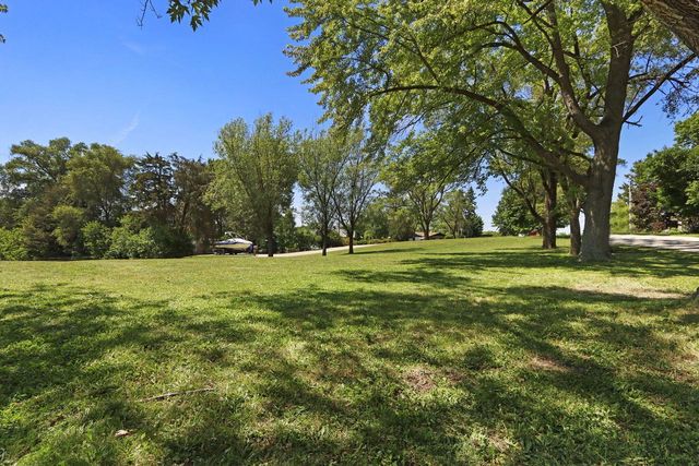 11835 218th AVENUE, Bristol, WI 53104