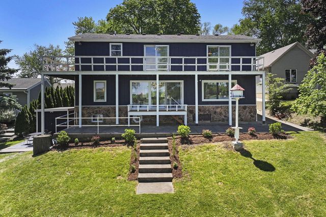 11835 218th AVENUE, Bristol, WI 53104