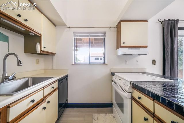 908 N Candlestar Loop, Fountain, CO 80817