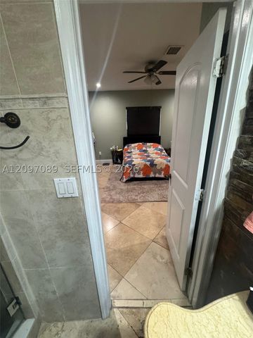 6134 SW 22nd St 6134, Miami, FL 33155